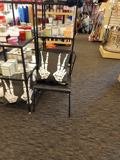 Department Store «Nordstrom Rack The Gallery At Westbury Plaza», reviews and photos, 1040 Old Country Rd, Garden City, NY 11530, USA