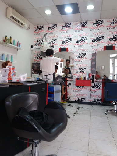 Peluquería Hércules Moreno en Piedrabuena, Ciudad Real