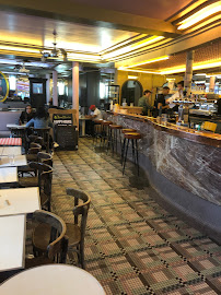 Atmosphère du Restaurant La Favorite Saint-Paul à Paris - n°20