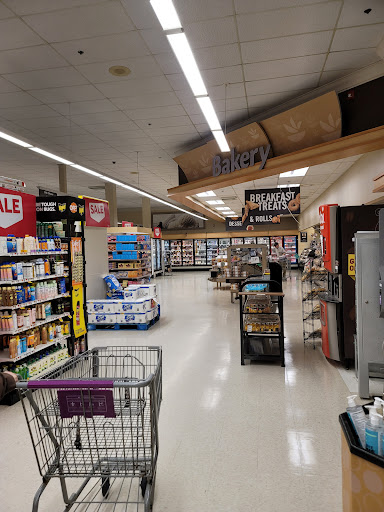 Grocery Store «Super Stop & Shop», reviews and photos, 450 Paradise Rd, Swampscott, MA 01907, USA
