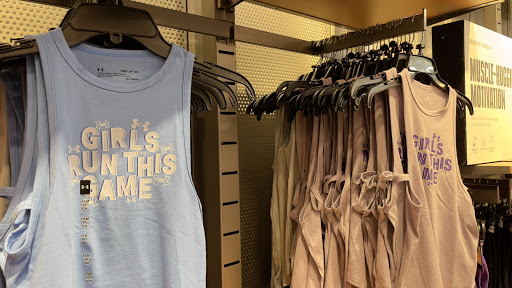 Clothing Store «Under Armour Factory House», reviews and photos, 12801 W Sunrise Blvd #429, Sunrise, FL 33323, USA