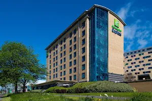 Holiday Inn Express Leeds - City Centre, an IHG Hotel image