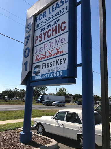 Sign Shop «Cutting Edge Signs and Visuals», reviews and photos, 1055 Nursery Rd #105, Winter Springs, FL 32708, USA