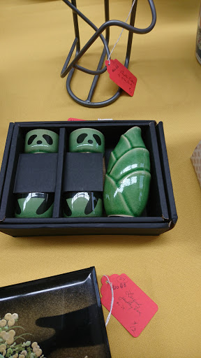 Thrift Store «Montgomery County Thrift Shop», reviews and photos, 7125 Wisconsin Ave, Bethesda, MD 20814, USA