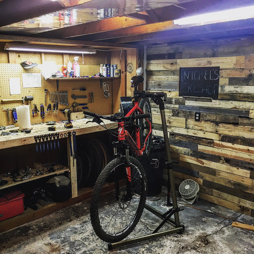 Nickel’s Bike Shop shop front