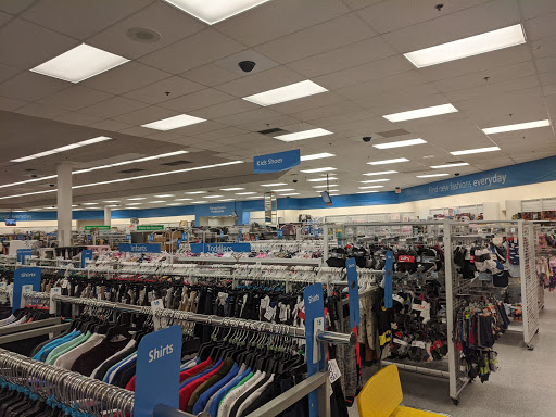 Clothing Store «Ross Dress for Less», reviews and photos, 13510 Whittier Blvd, Whittier, CA 90605, USA