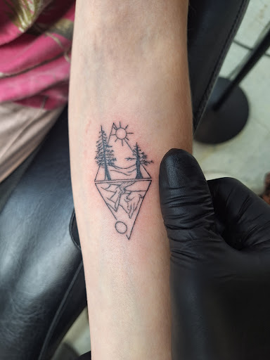 Explore stargazer lily tattoo ideas, creative tattoo ideas in Salem, available at Outwest Tattoo and body piercing ,30 years of tattooing,only life time guarantee