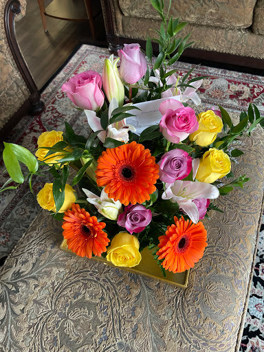 Florist «Daisy Flowers», reviews and photos, 140 Barrington Rd, Streamwood, IL 60107, USA