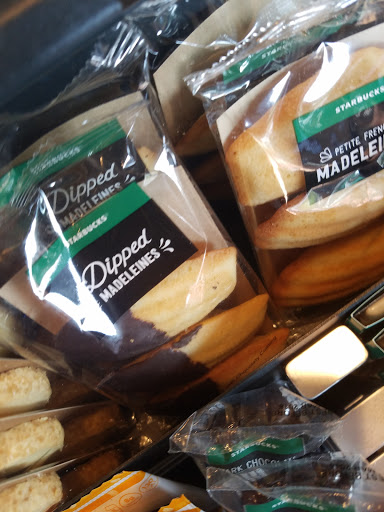 Coffee Shop «Starbucks», reviews and photos, 1085 E Lake Cook Rd, Wheeling, IL 60090, USA