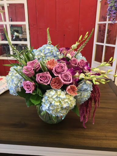 Florist «Petite II Florist», reviews and photos, 3268 Hempstead Turnpike, Levittown, NY 11756, USA