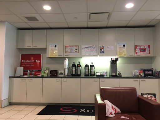 Toyota Dealer «Suburban Toyota», reviews and photos, 2100 W Maple Rd, Troy, MI 48084, USA