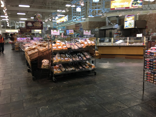 Produce Market «ShopRite of Hamilton Market Place», reviews and photos, 130 Marketplace Blvd, Hamilton Township, NJ 08691, USA