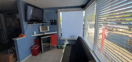 Auto Repair Shop «Falmouth Auto Center», reviews and photos, 614 E Falmouth Hwy, East Falmouth, MA 02536, USA