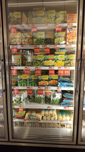 Grocery Store «ACME Markets», reviews and photos, 23 Quaker Ridge Rd, New Rochelle, NY 10804, USA