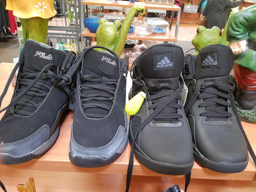 Clothing Store «Burlington Coat Factory», reviews and photos, 250 S Randall Rd, Elgin, IL 60123, USA