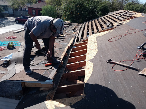 Auto Glass Shop «Flores Auto Glass», reviews and photos, 1227 Quintana Rd, San Antonio, TX 78211, USA