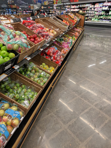 Department Store «Walmart Supercenter», reviews and photos, 4807 Valley View Blvd NW, Roanoke, VA 24012, USA