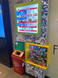 マクドナルド 南陽通店