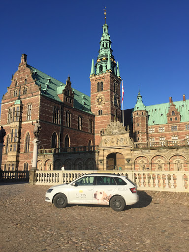 Slotsdyrlægen - den mobile dyrlæge in Hillerød, Hillerød