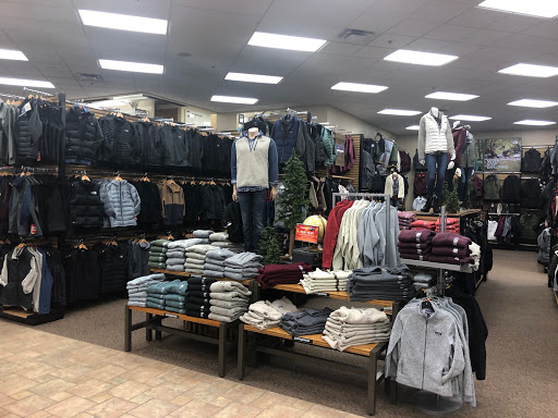 Sporting Goods Store «SCHEELS», reviews and photos, 505 Center Ave, Moorhead, MN 56560, USA
