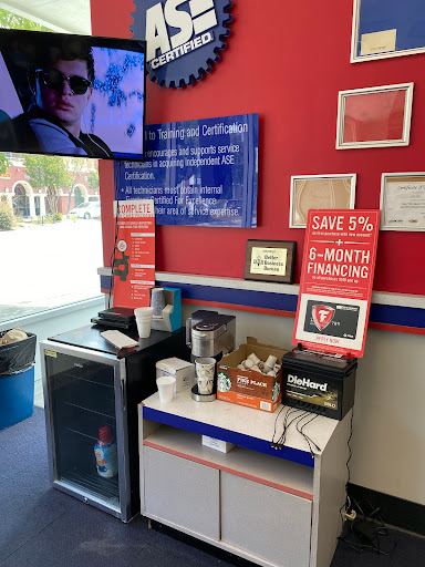 Tire Shop «Firestone Complete Auto Care», reviews and photos, 1458 El Camino Real, Redwood City, CA 94063, USA