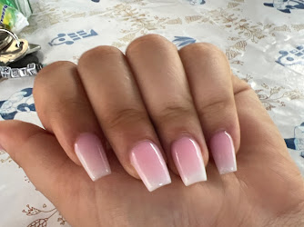 D&A Nails Pham Van Anh