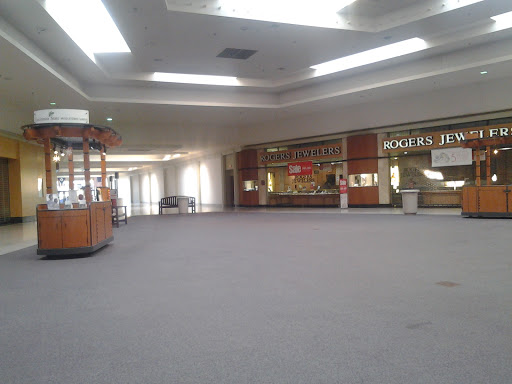 Shopping Mall «Towne Mall», reviews and photos, 3461 Towne Blvd #250, Middletown, OH 45005, USA