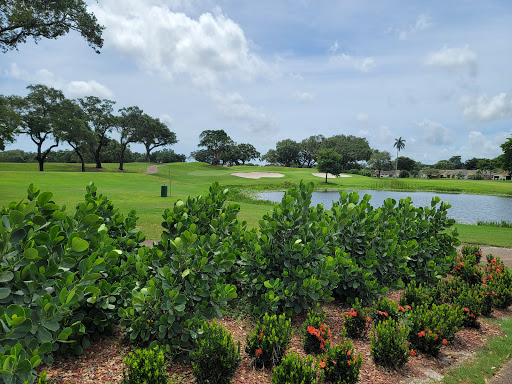 Golf Club «Grande Oaks Golf Club», reviews and photos, 3201 W Rolling Hills Cir, Davie, FL 33328, USA