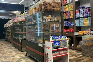 Just Bake Bakers & Confectioners image