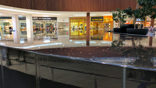 Shopping Mall «Natick Mall», reviews and photos, 1245 Worcester St, Natick, MA 01760, USA