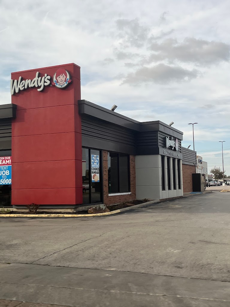Wendy's 77075