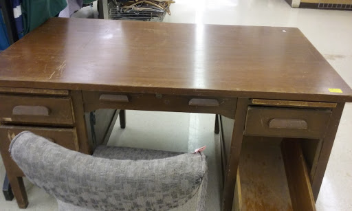 Thrift Store «Thrift Town», reviews and photos, 1516 S Westmoreland Rd, Dallas, TX 75211, USA