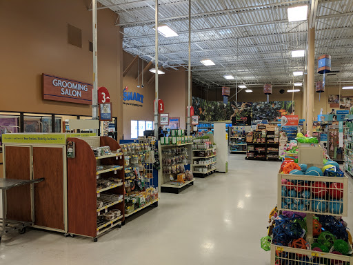 Pet Supply Store «PetSmart», reviews and photos, 1900 W International Speedway Blvd, Daytona Beach, FL 32114, USA