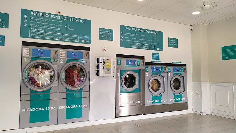 Wash & Go Lavandería Autoservicio en Boadilla del Monte
