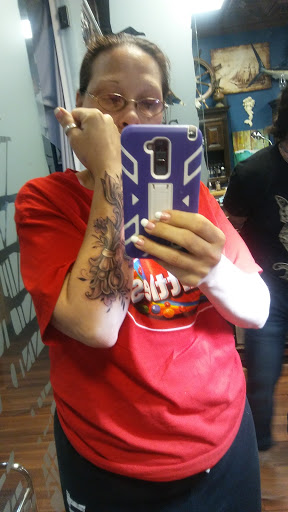 Tattoo Shop «Sink or Swim Tattoo», reviews and photos, 11100 Monroe Rd, Matthews, NC 28105, USA