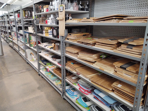 Home Goods Store «Tuesday Morning», reviews and photos, 2188 E 116th St, Carmel, IN 46032, USA