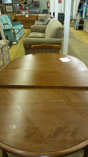 Thrift Store «Elizabeth City Family Store», reviews and photos, 60 N Hughes Blvd, Elizabeth City, NC 27909, USA