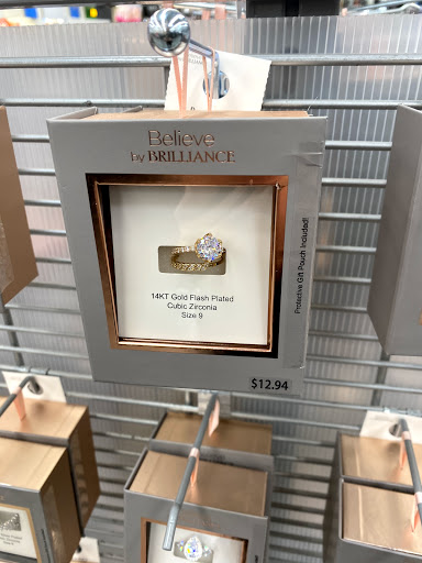 Department Store «Walmart Supercenter», reviews and photos, 6819 Walton Ln, Gloucester Courthouse, VA 23061, USA