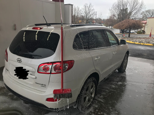 Car Wash «Personal Touch New Milford Express Car Wash», reviews and photos, 107 Danbury Rd, New Milford, CT 06776, USA