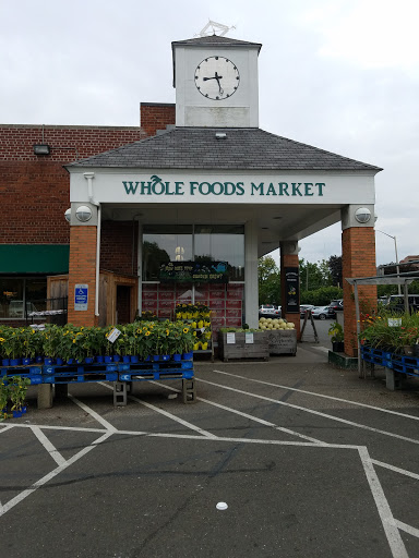 Grocery Store «Whole Foods Market», reviews and photos, 90 E Putnam Ave, Greenwich, CT 06830, USA