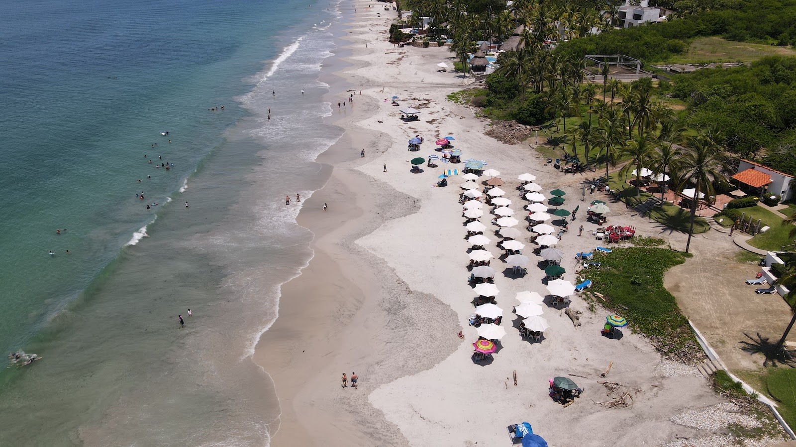 Nayarit beach'in fotoğrafı ve yerleşim