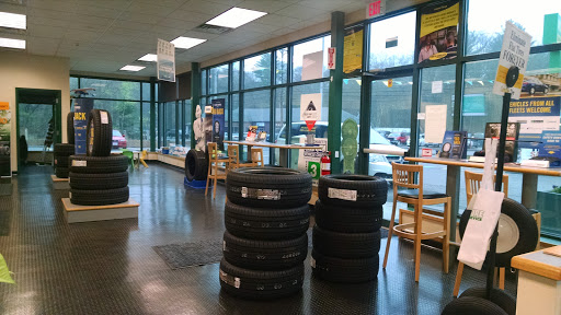 Tire Shop «Sullivan Tire & Auto Service», reviews and photos, 300 Bedford St, Bridgewater, MA 02324, USA