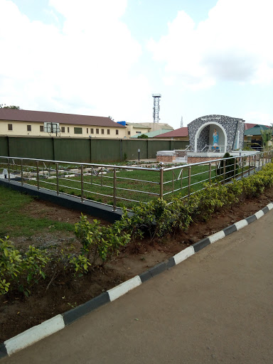Maryland Comprehensive Secondary School, Allen, Ikeja, Nigeria, Community College, state Lagos