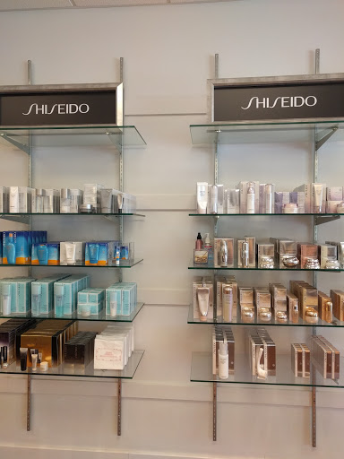 Shopping Mall «Hagerstown Premium Outlets», reviews and photos, 495 Premium Outlets Blvd, Hagerstown, MD 21740, USA