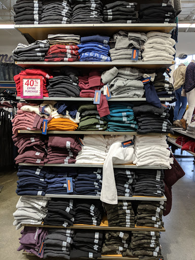 Clothing Store «Old Navy», reviews and photos, 1101 El Camino Real, Redwood City, CA 94063, USA