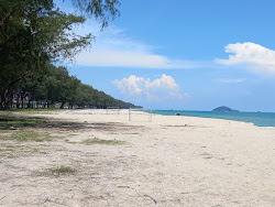 Kao Seng Beach'in fotoğrafı geniş bir kıyı şeridi ile birlikte