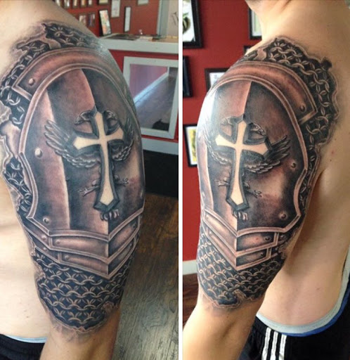 Explore polynesian tattoo ideas, creative tattoo ideas in Kingsford, available at Deft Tattoo Studio
