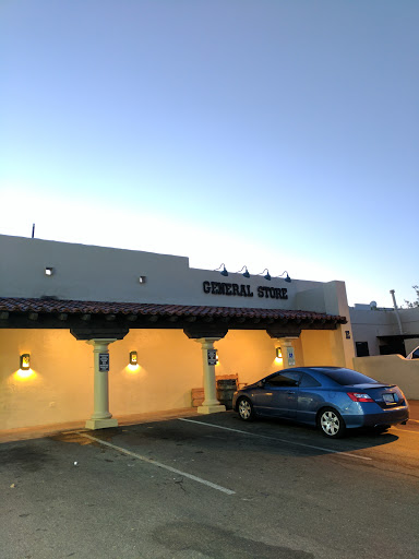 Gas Station «Pinnacle Peak General Store», reviews and photos, 8711 E Pinnacle Peak Rd, Scottsdale, AZ 85255, USA