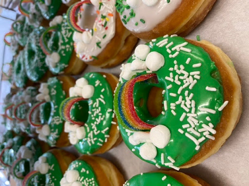 Donut Shop «Donut Queen», reviews and photos, 601 E Los Angeles Ave, Simi Valley, CA 93065, USA