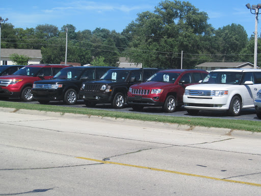 Used Car Dealer «J.H. Barkau & Sons», reviews and photos, 1102 E South St, Freeport, IL 61032, USA